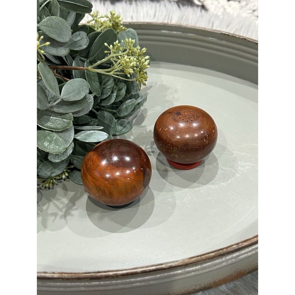 Vintage‎ California Redwood Wood Salt & Pepper Shakers "San Rafael"